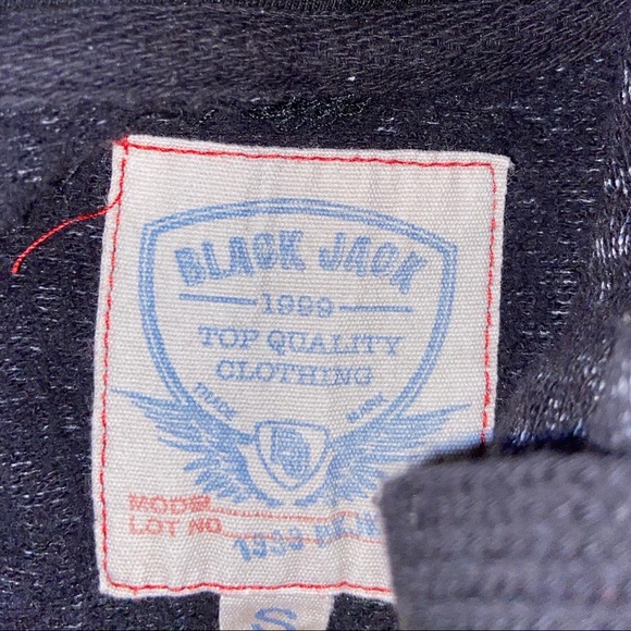 Pullover hoodie - Picture 2 of 2